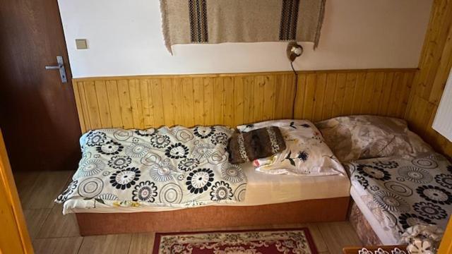 Holiday Home V Kolte Kolta Ngoại thất bức ảnh
